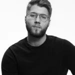 Максим Татаринцев